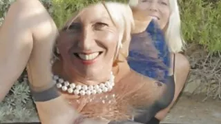 Gizlice tüm anal seks tube arkadaşlarımın külotunu çalıyorum
